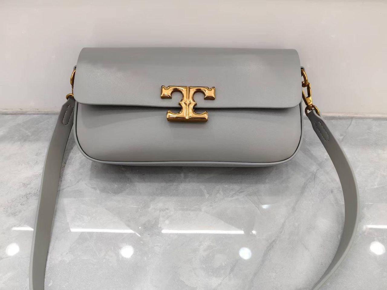 Handbag A869