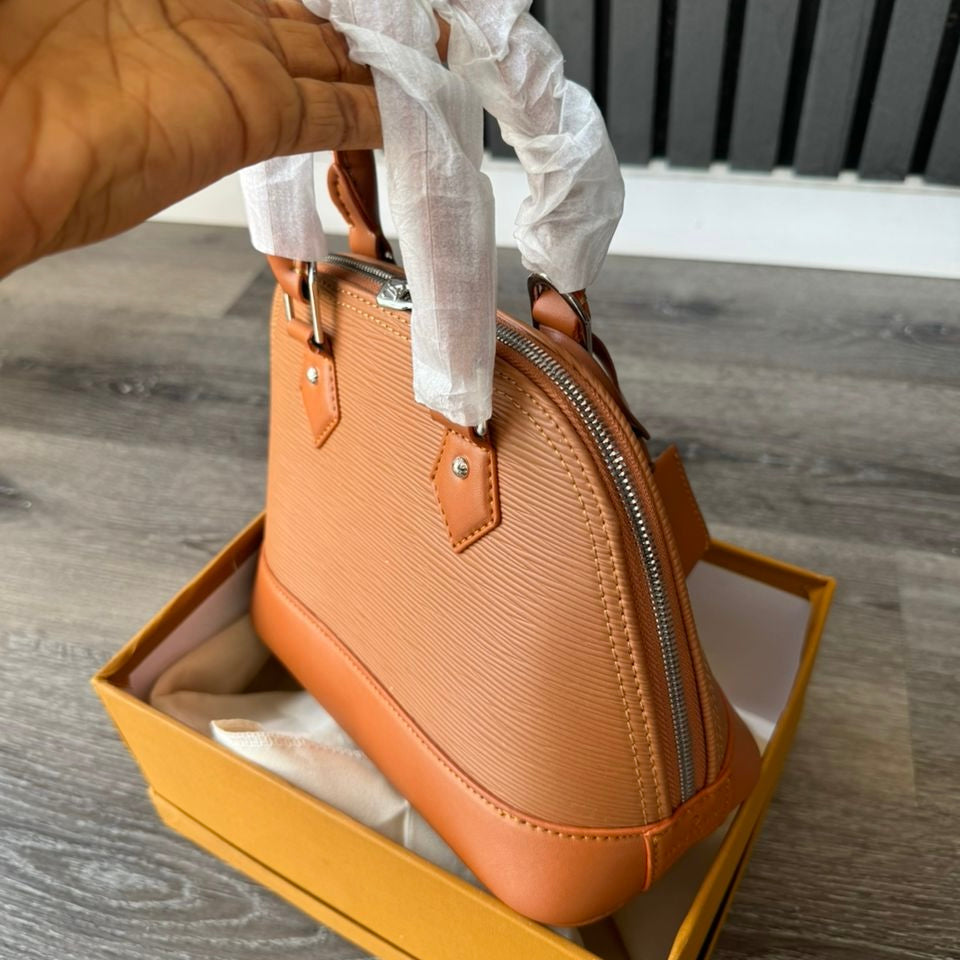 Women’s handbag