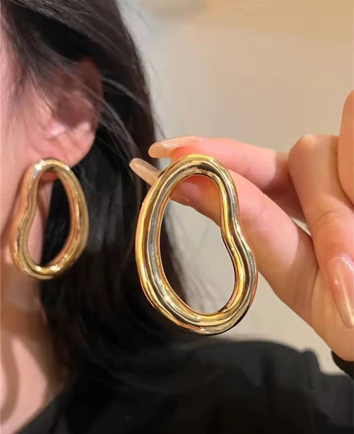 Non tarnish earring