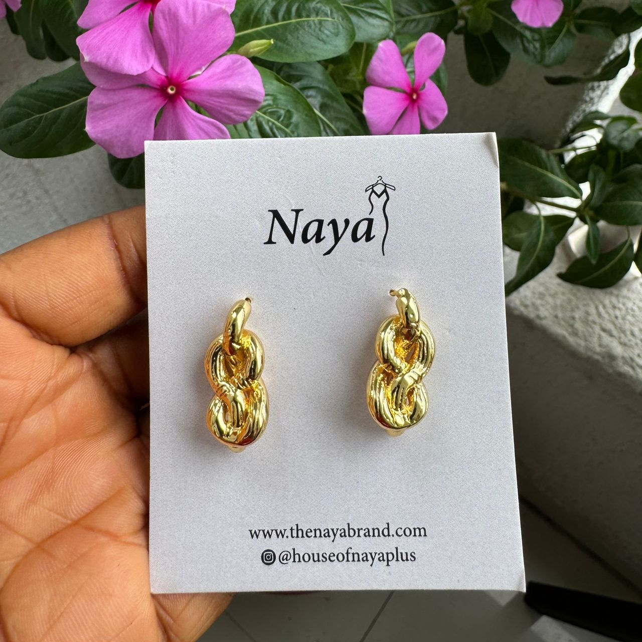 earring 520