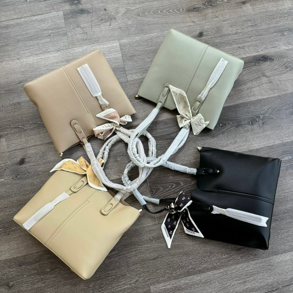Handbag A535