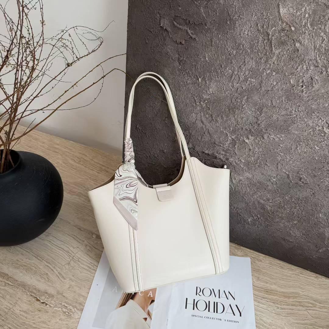 Handbag A1332