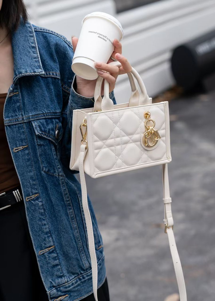 Handbag A1537