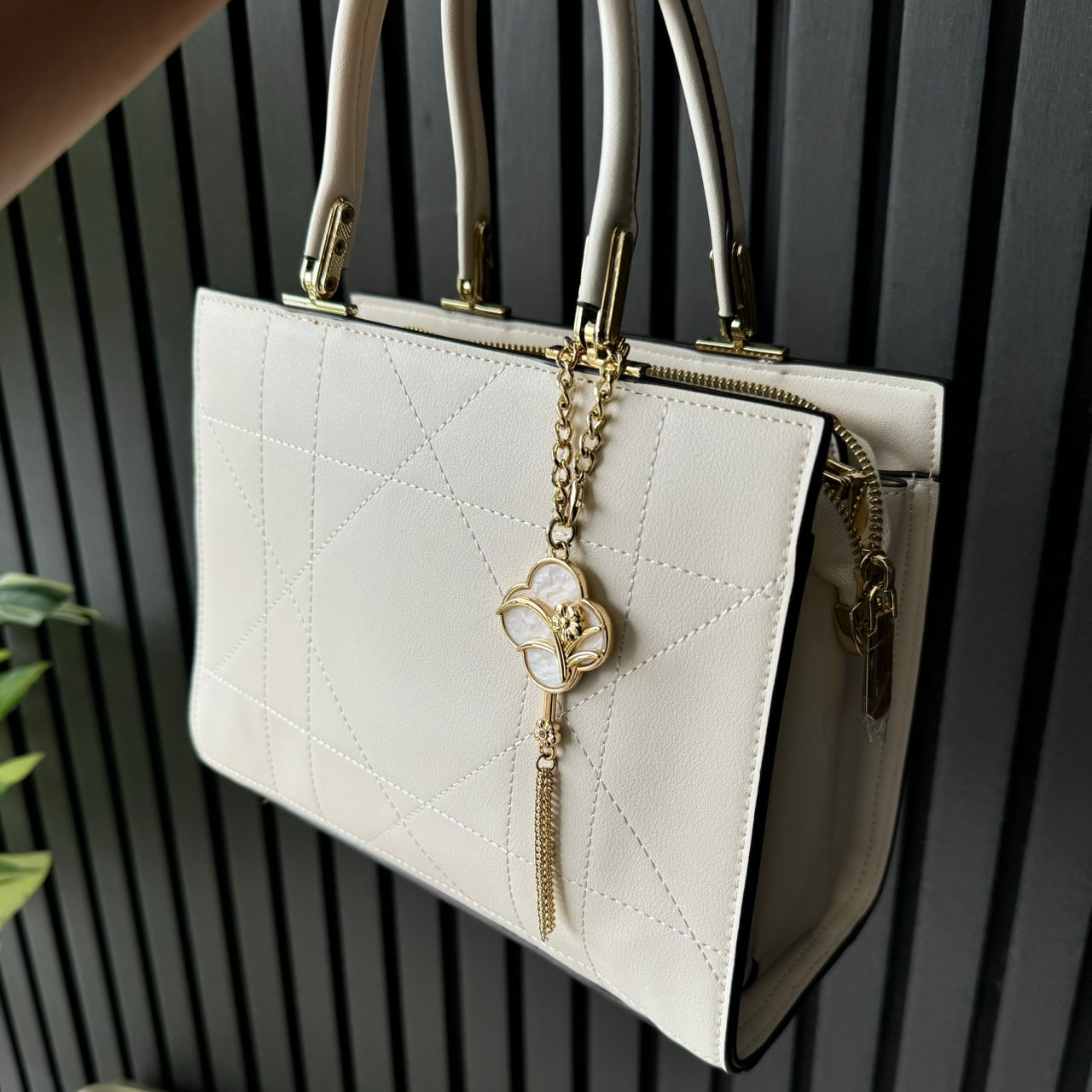 Handbag F1399