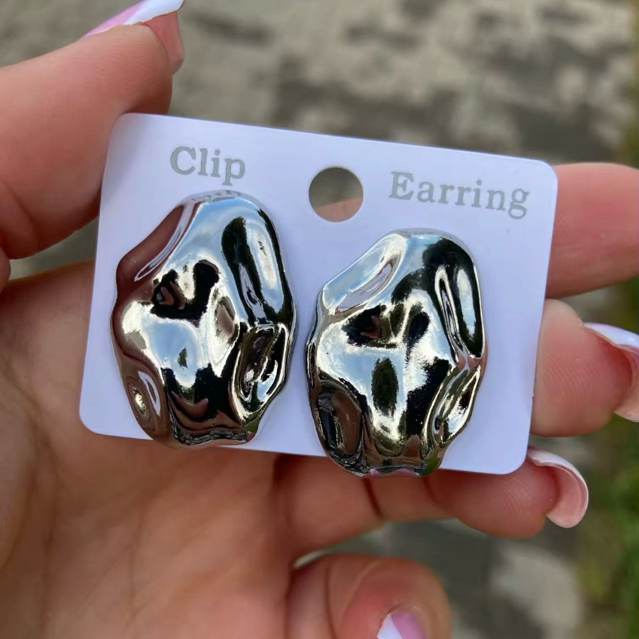 Non tarnish clip earring