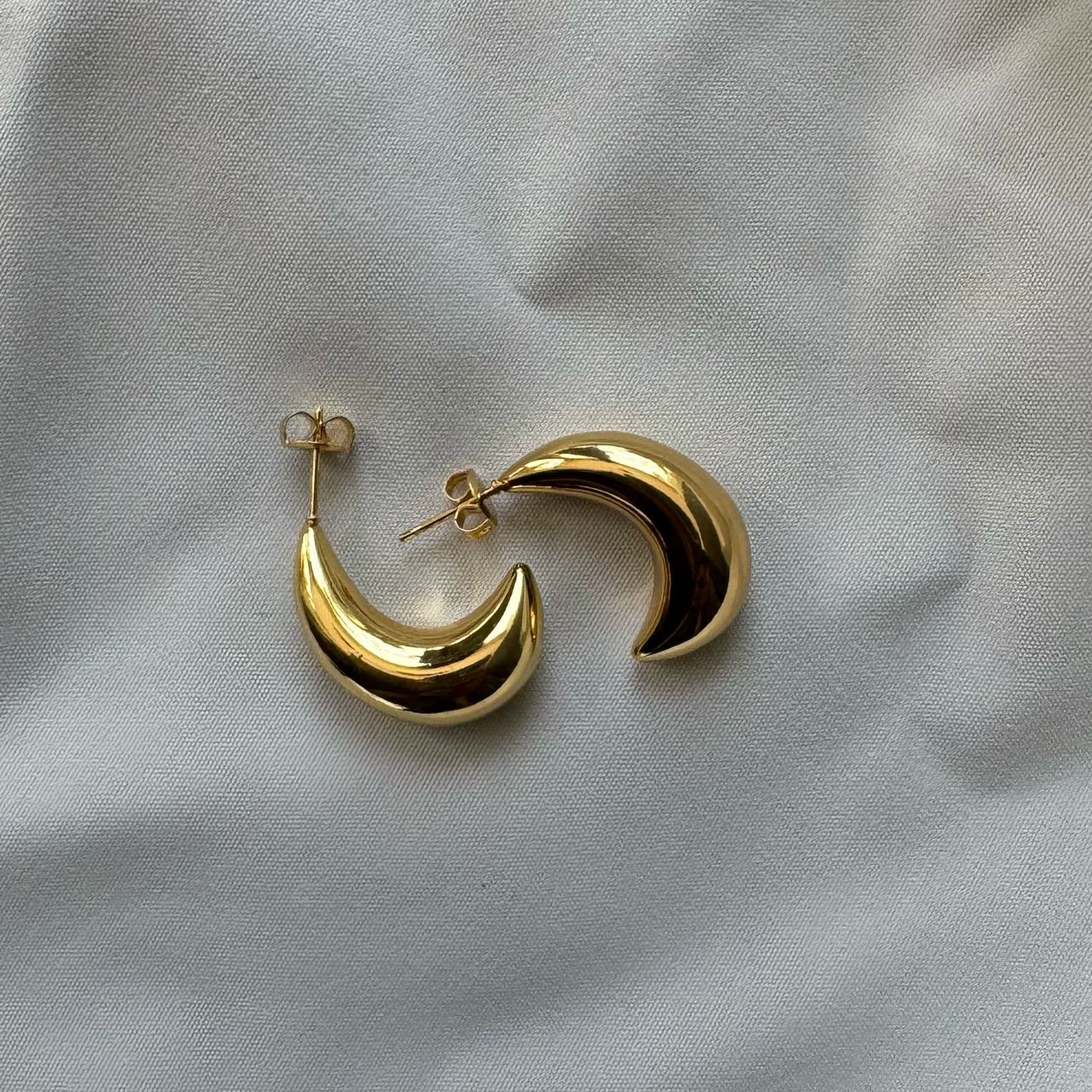 Non tarnish earring