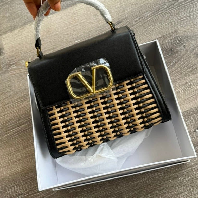 Women’s handbag