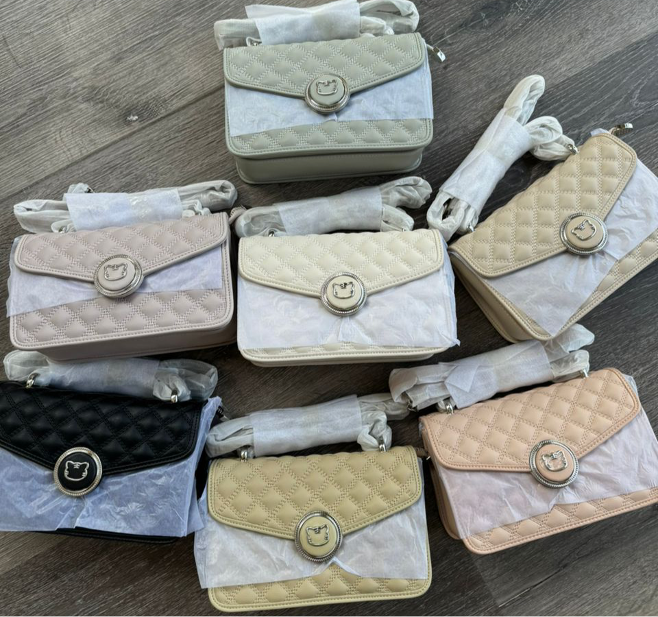 Handbag F9353