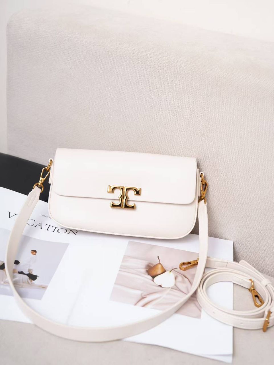 Handbag A869