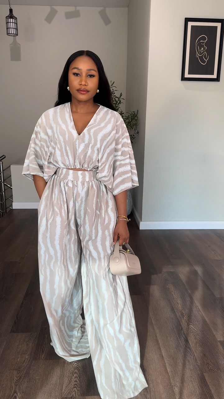 Lady crepe set( ready to wear)