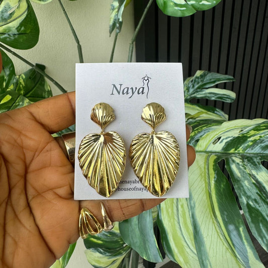 earring 122