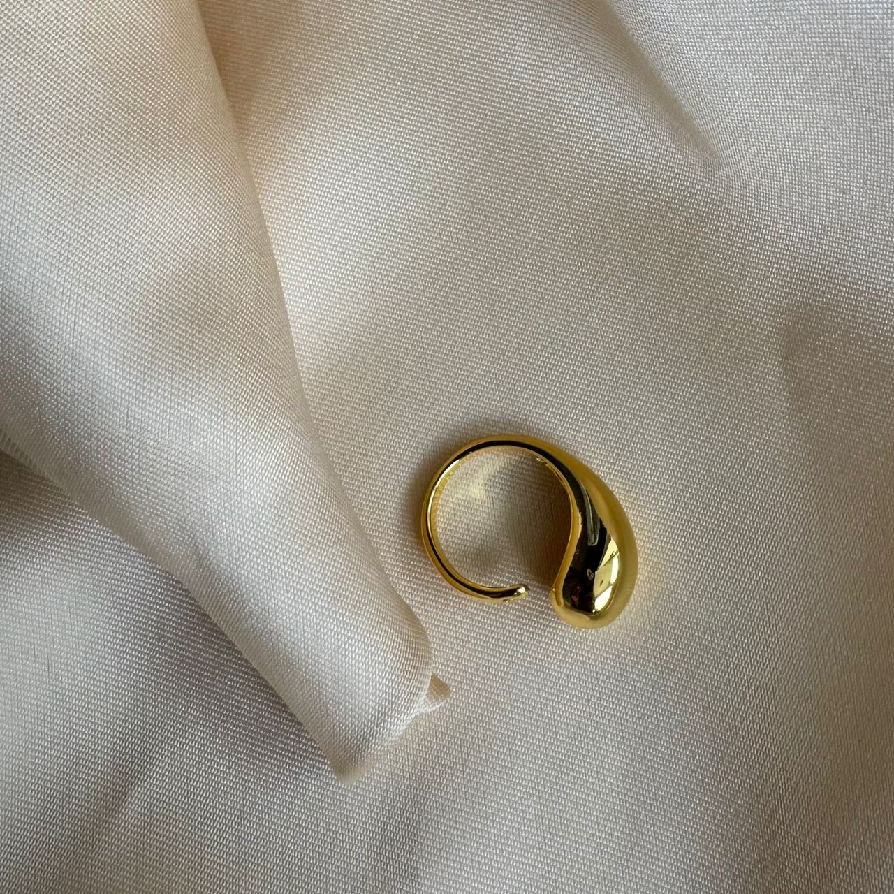 Ring 034