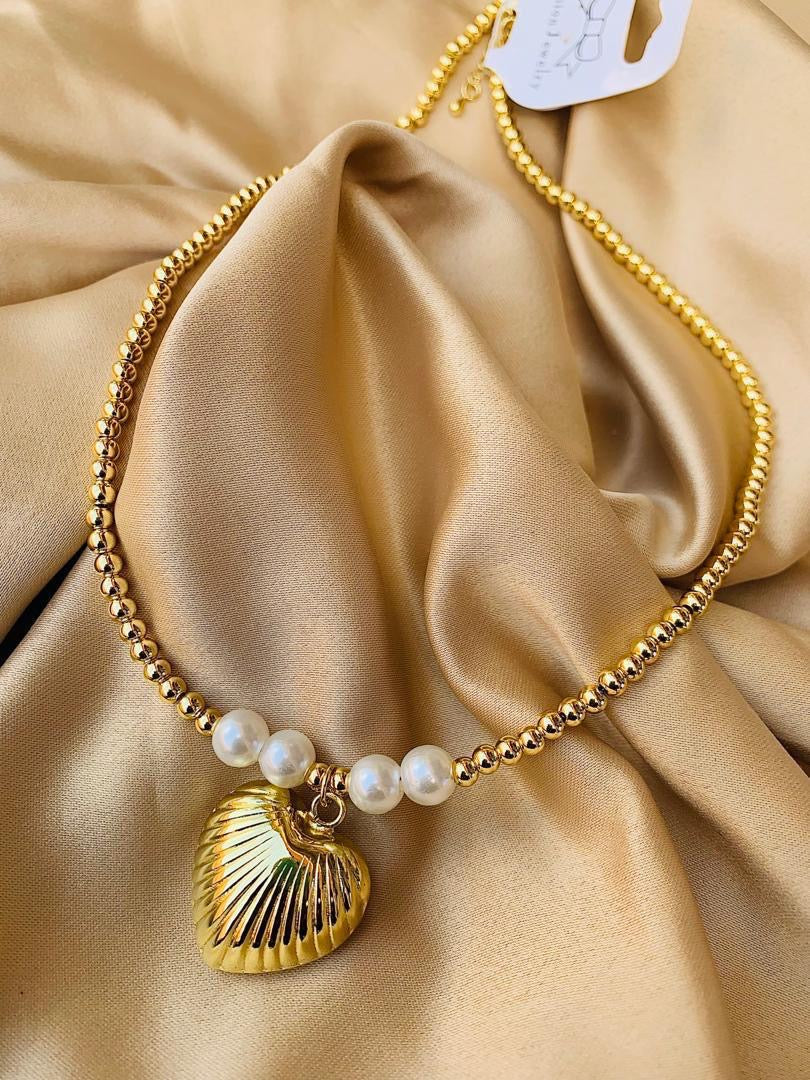 Non tarnish necklace