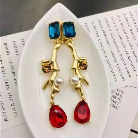 Fashion earrings