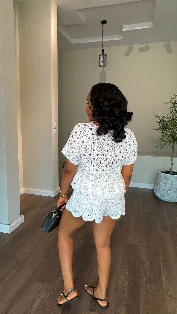 Yejide Crotchet set white (ready to wear)