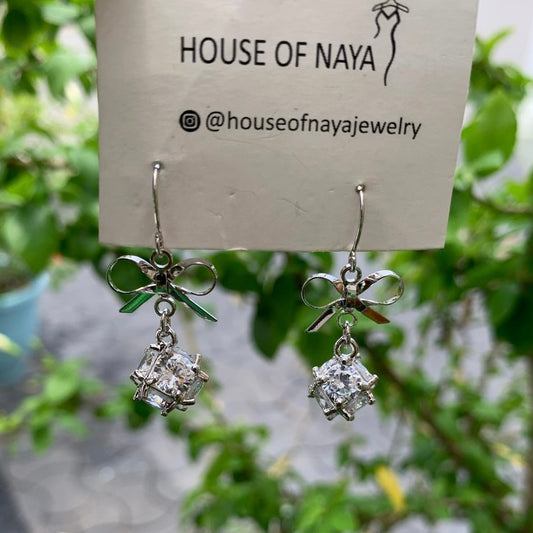 Non tarnish earring