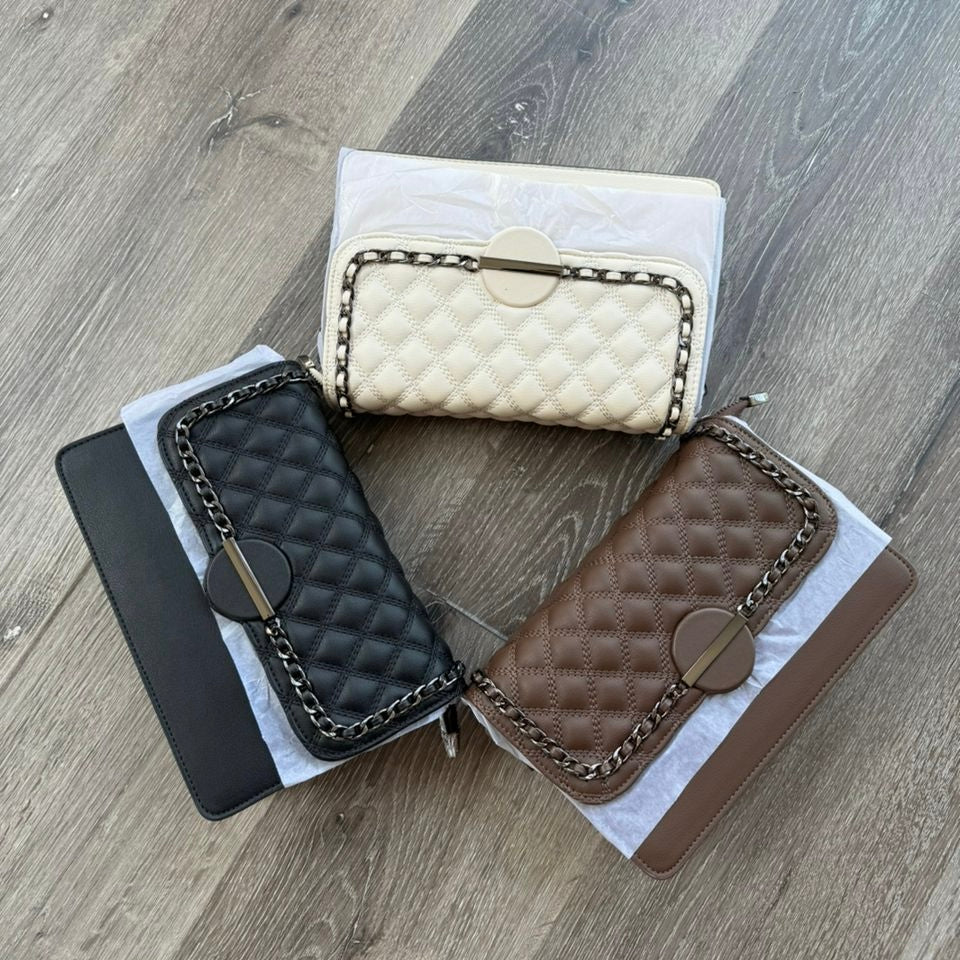 Handbag F9095