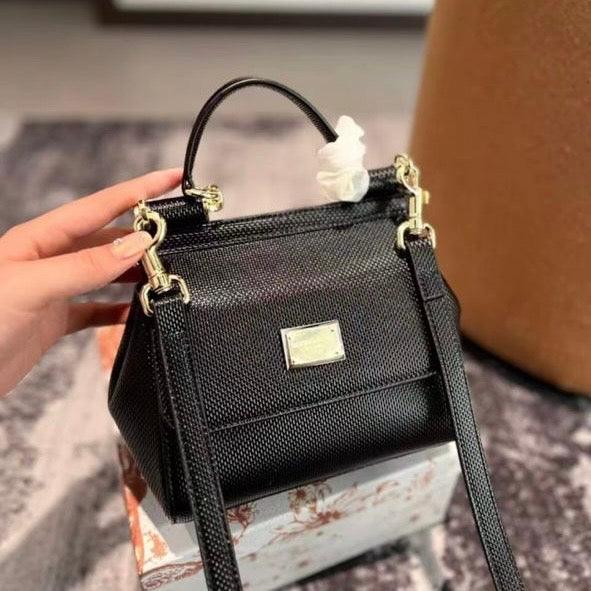 Women’s handbag