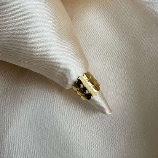 Ring 016