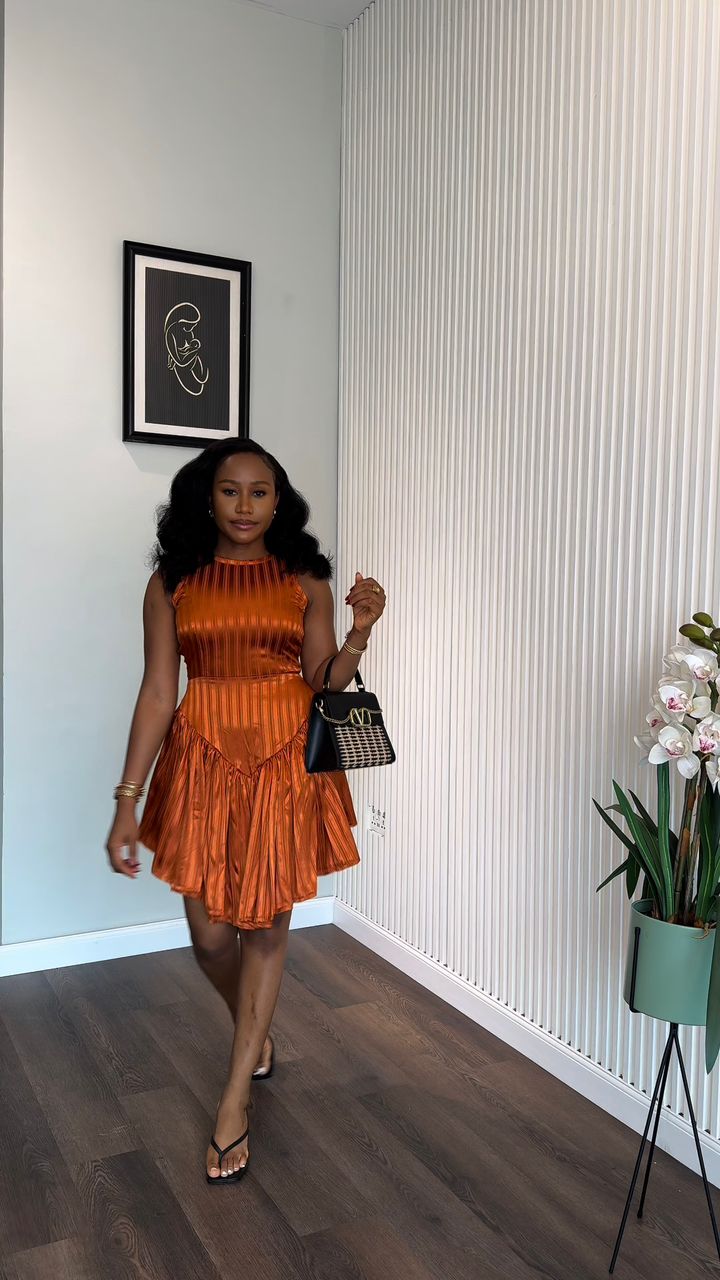 Lara crepe dress (ready to wear)